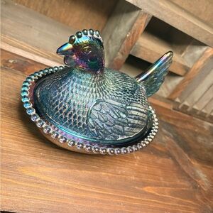 Indiana Glass Iridescent Blue Hen Dish